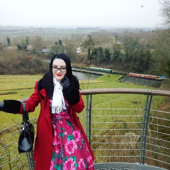 Hell Bunny Fairytale Coat in Burgundy XS - Picture 2 of 5